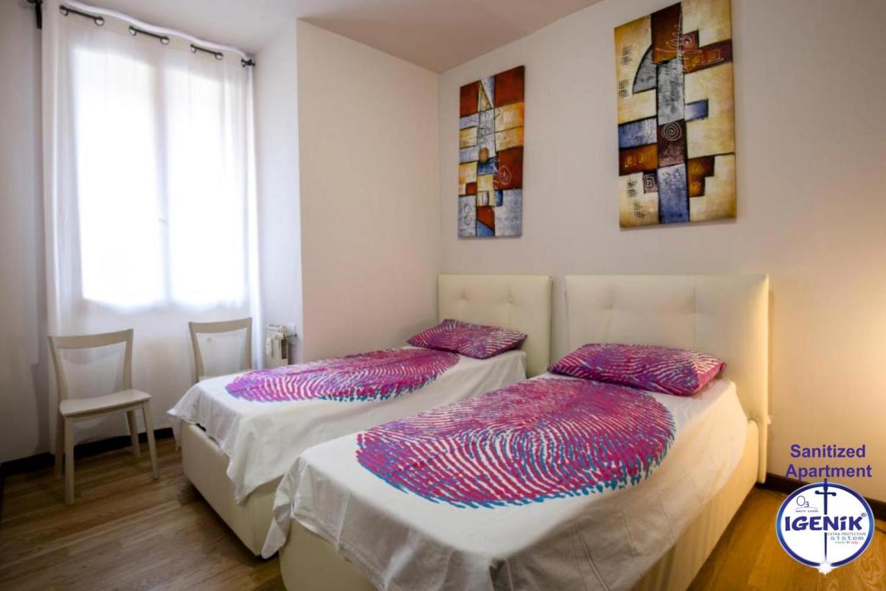 Vera Luxury Apartment Сірміоне Екстер'єр фото
